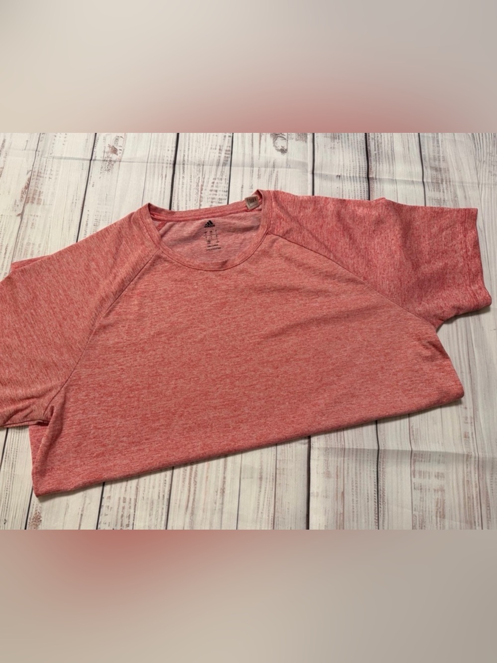 Adidas T-Shirt